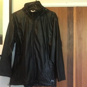 Helly Hansen Medium Black Rain Jacket
